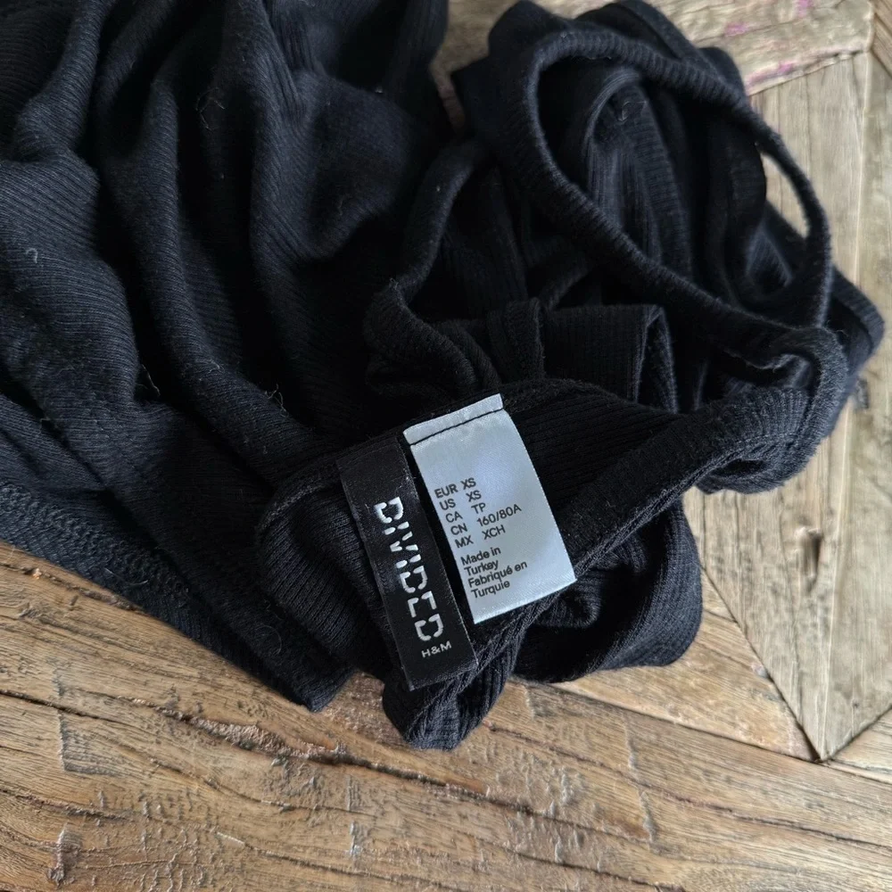 H&M divided black